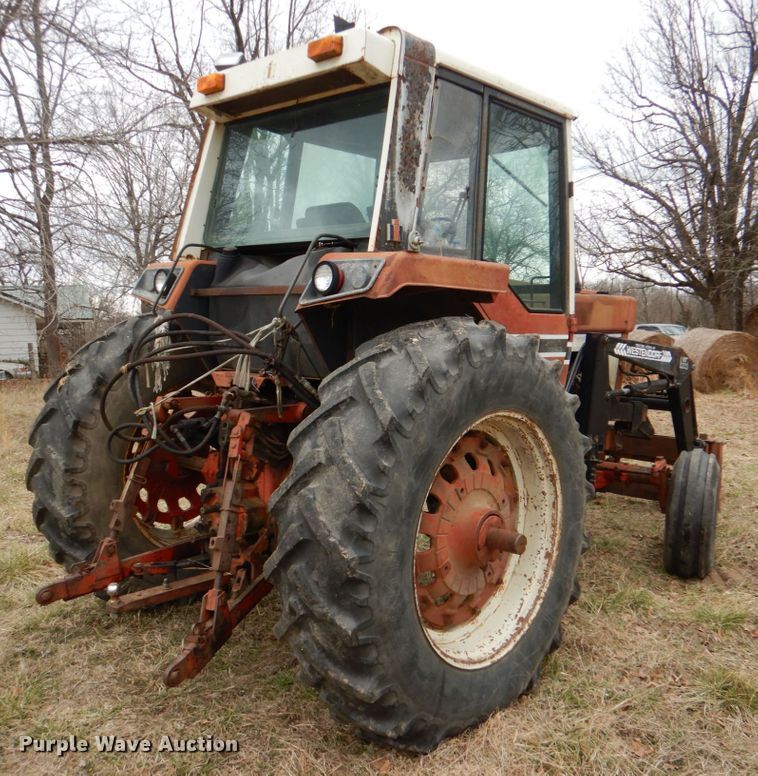 image for item JS9606 1978 International 986  tractor