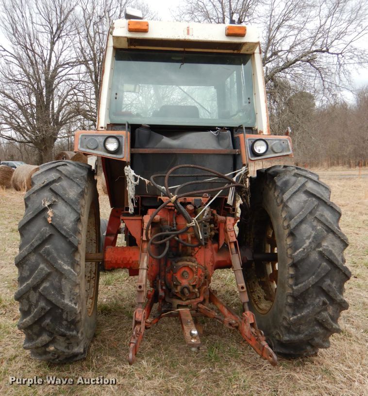 image for item JS9606 1978 International 986  tractor