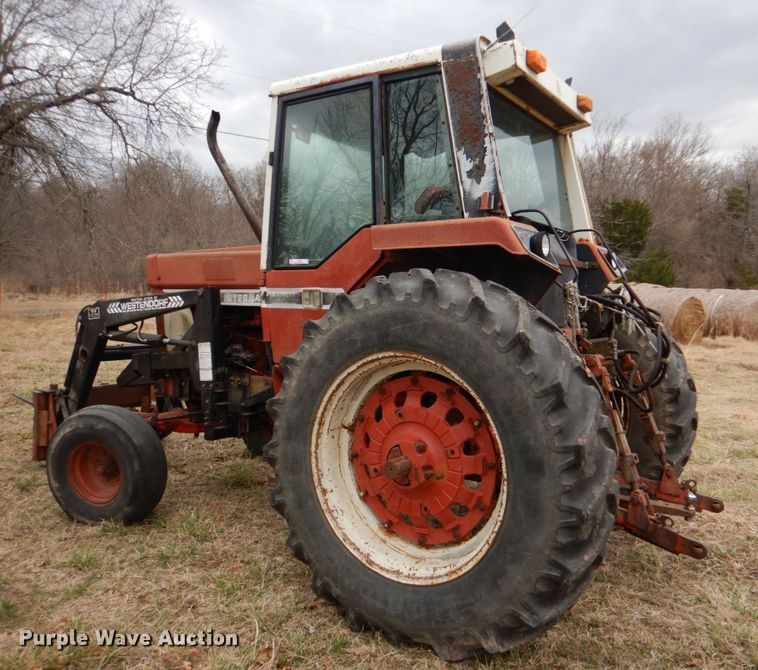 image for item JS9606 1978 International 986  tractor