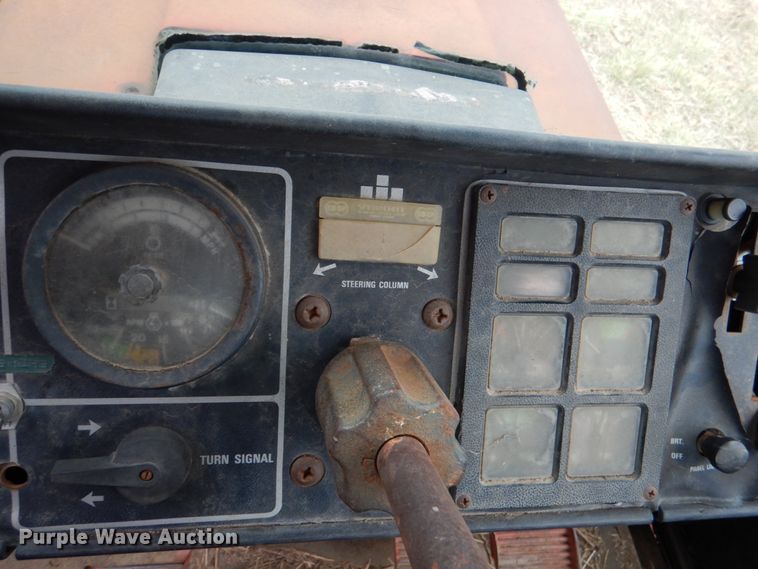 image for item JS9606 1978 International 986  tractor