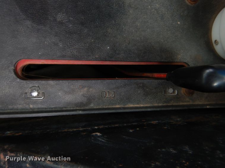 image for item JS9606 1978 International 986  tractor