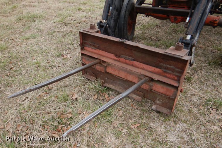 image for item JS9606 1978 International 986  tractor