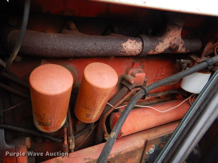 image for item JS9606 1978 International 986  tractor