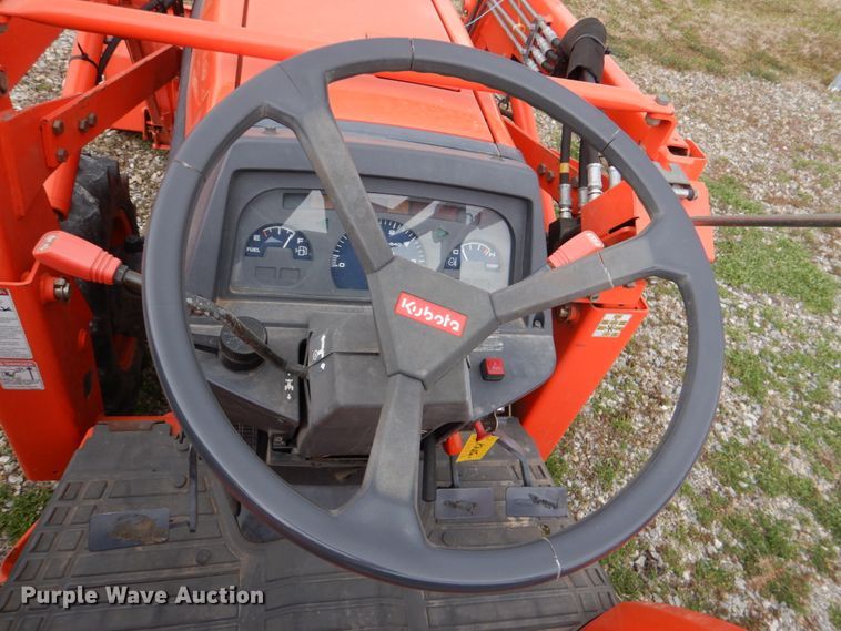 image for item JS9660 Kubota L3010  MFWD tractor