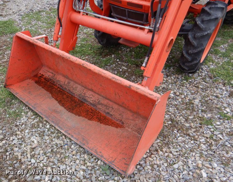 image for item JS9660 Kubota L3010  MFWD tractor