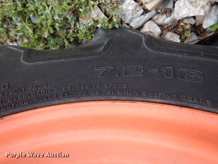 image for item JS9660 Kubota L3010  MFWD tractor