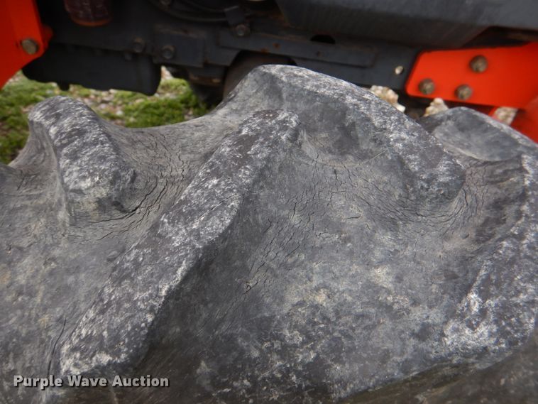 image for item JS9660 Kubota L3010  MFWD tractor