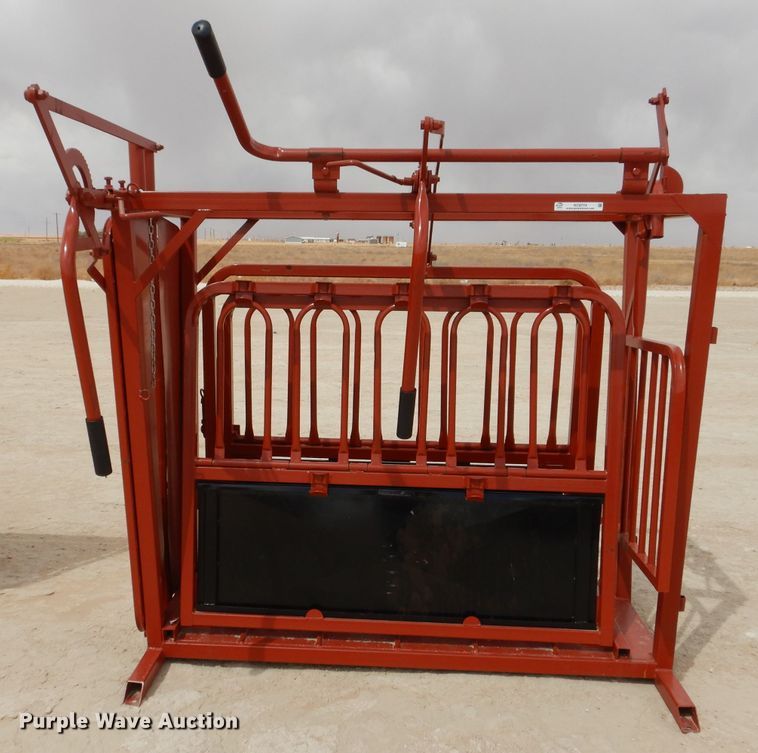 image for item KC9774 Livestock squeeze chute