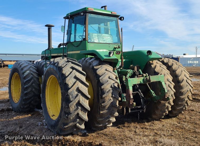 image for item KG9603 1981 John Deere 8640  4WD tractor