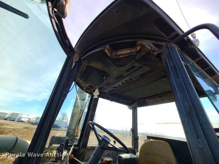 image for item KG9603 1981 John Deere 8640  4WD tractor