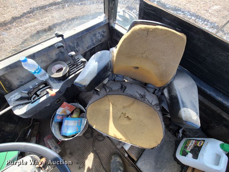 image for item KG9603 1981 John Deere 8640  4WD tractor