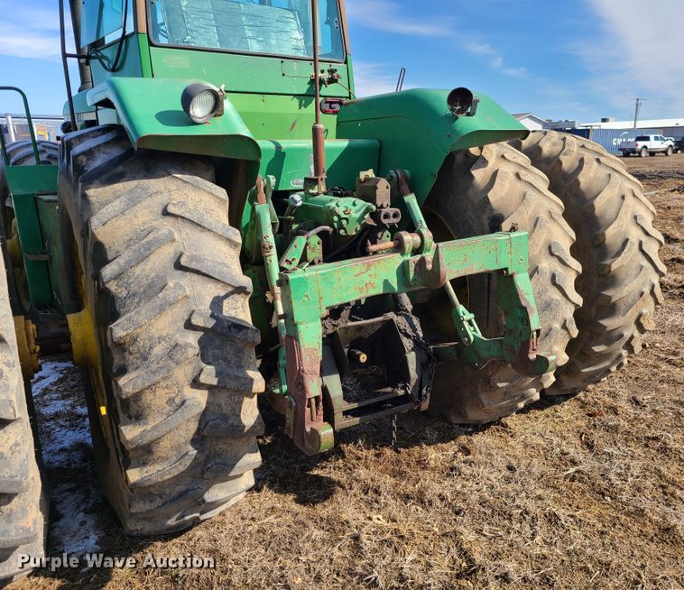 image for item KG9603 1981 John Deere 8640  4WD tractor