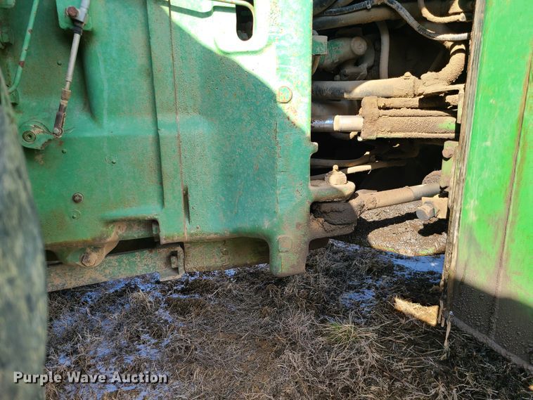 image for item KG9603 1981 John Deere 8640  4WD tractor
