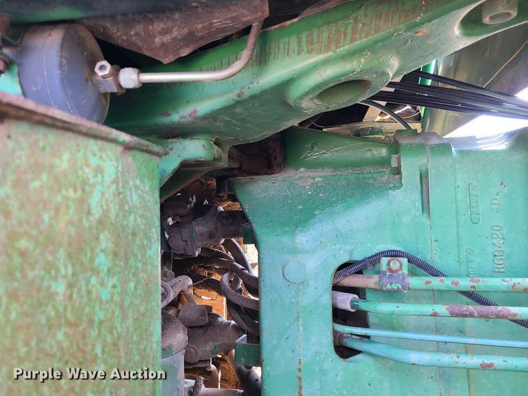 image for item KG9603 1981 John Deere 8640  4WD tractor