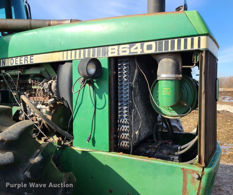 image for item KG9603 1981 John Deere 8640  4WD tractor