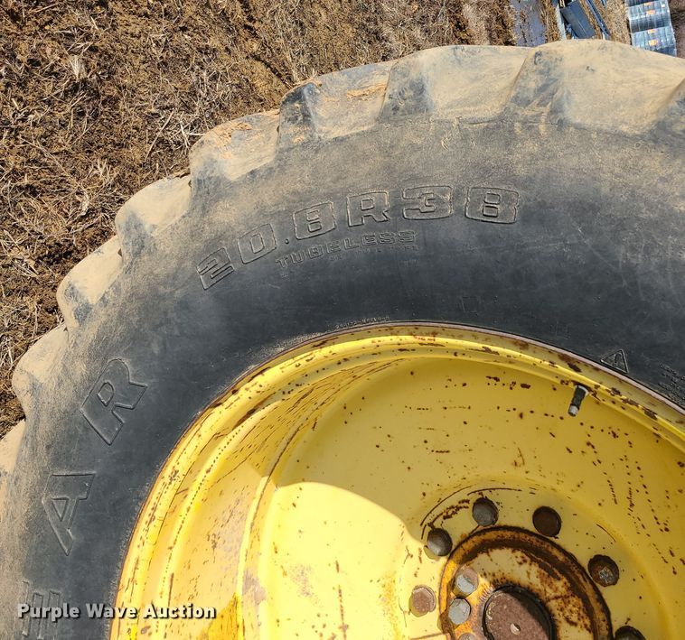 image for item KG9603 1981 John Deere 8640  4WD tractor