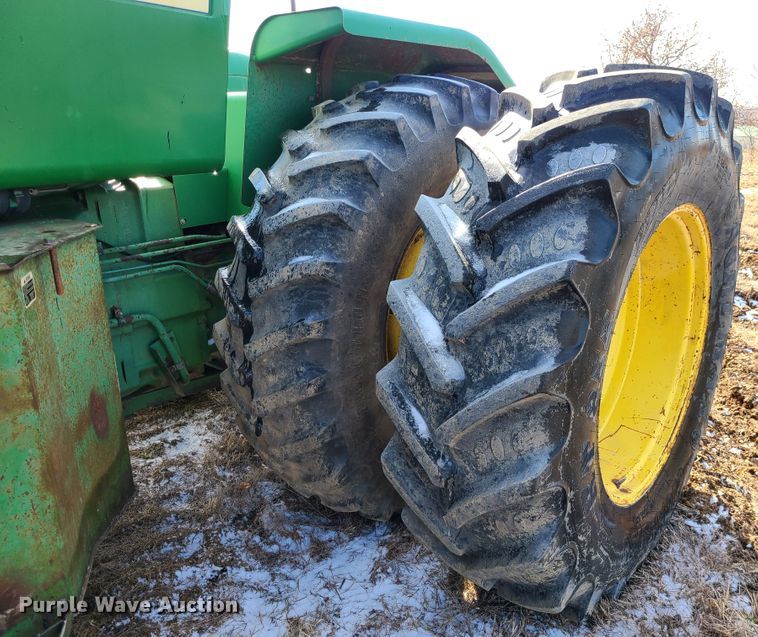 image for item KG9603 1981 John Deere 8640  4WD tractor