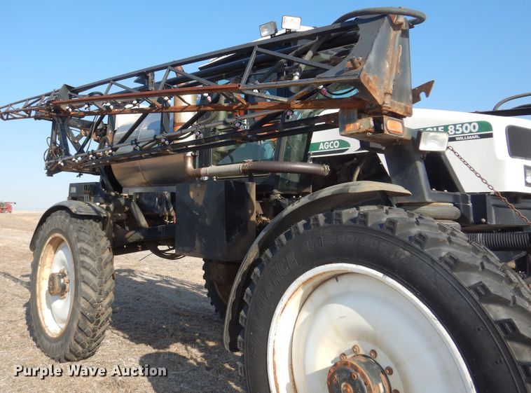 image for item KJ9605 2004 AGCO Eagle 8500  sprayer