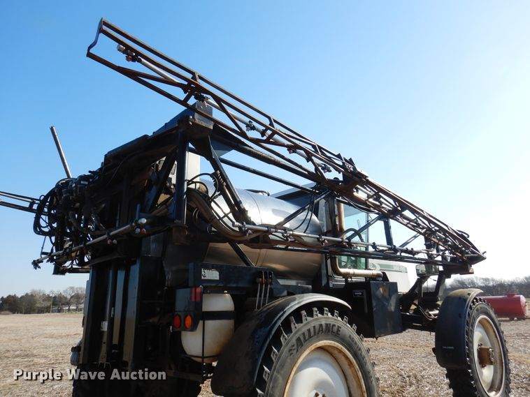 image for item KJ9605 2004 AGCO Eagle 8500  sprayer