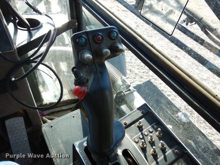 image for item KJ9605 2004 AGCO Eagle 8500  sprayer