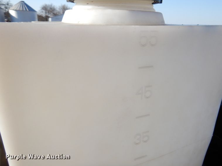 image for item KJ9605 2004 AGCO Eagle 8500  sprayer