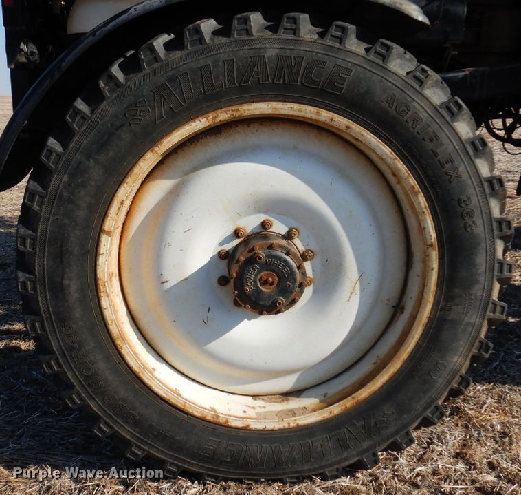 image for item KJ9605 2004 AGCO Eagle 8500  sprayer