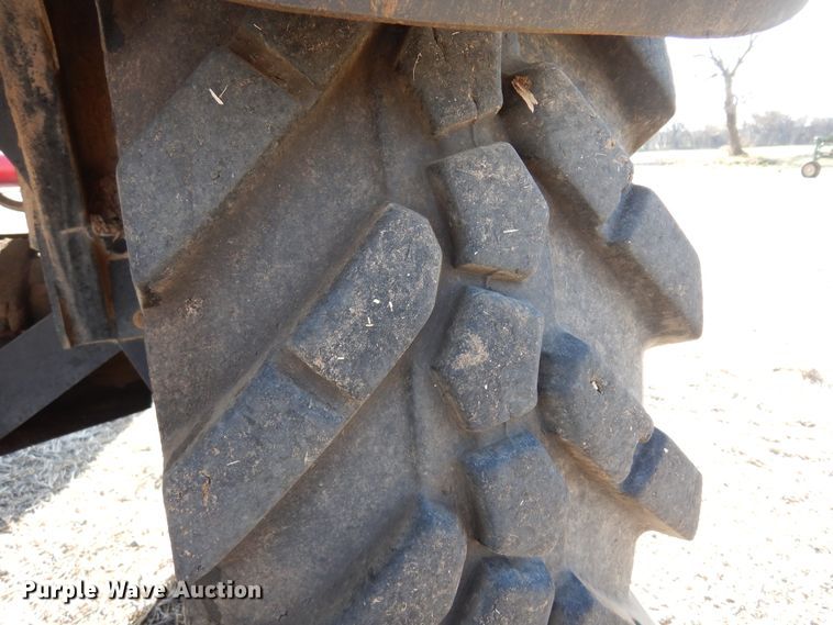 image for item KJ9605 2004 AGCO Eagle 8500  sprayer