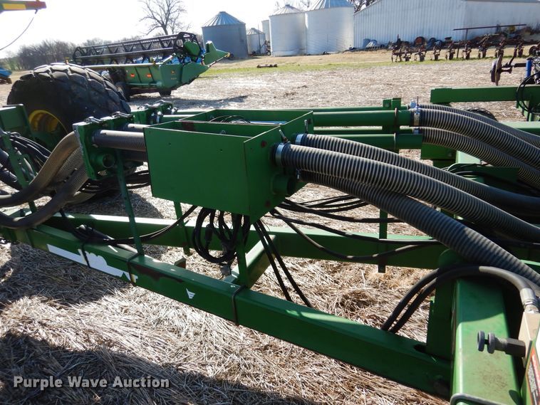 image for item KJ9606 John Deere 1860  air seeder