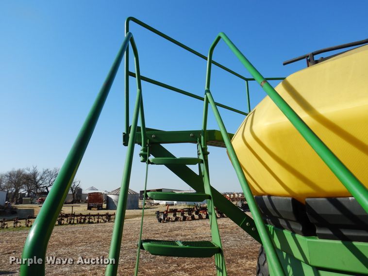 image for item KJ9606 John Deere 1860  air seeder