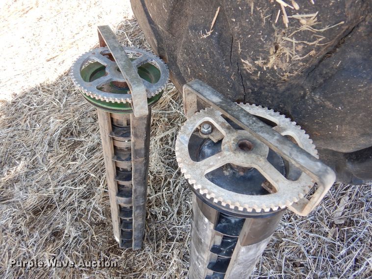 image for item KJ9606 John Deere 1860  air seeder