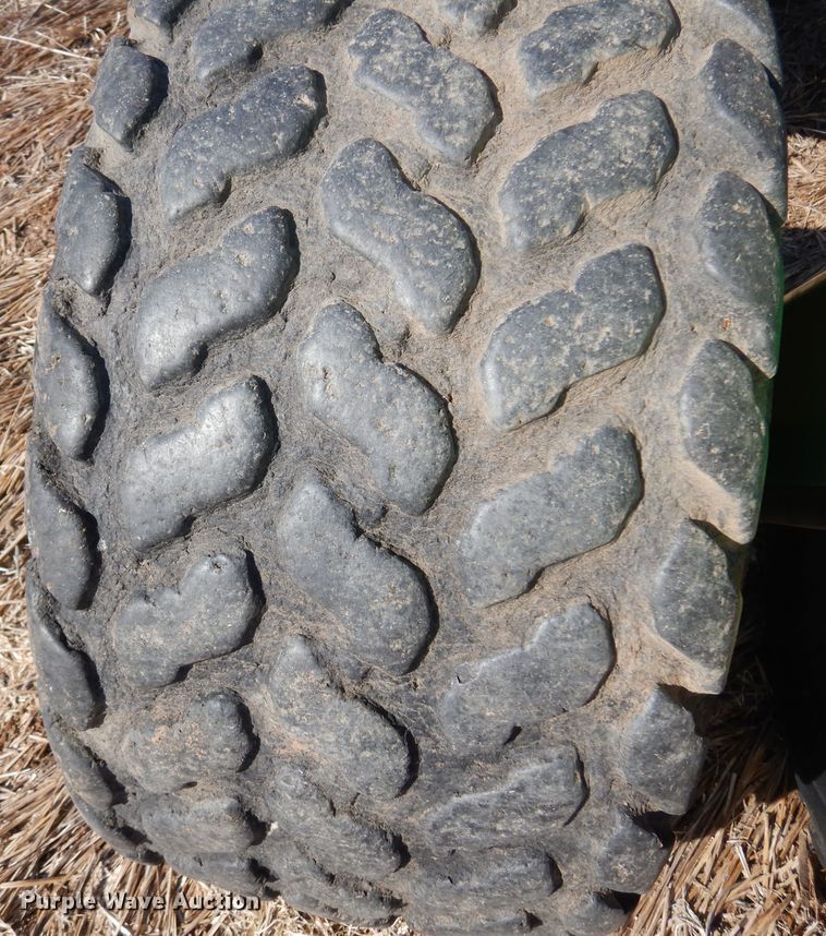 image for item KJ9606 John Deere 1860  air seeder