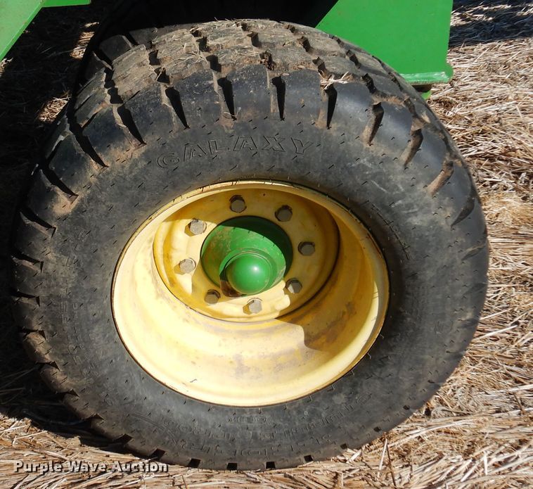 image for item KJ9606 John Deere 1860  air seeder