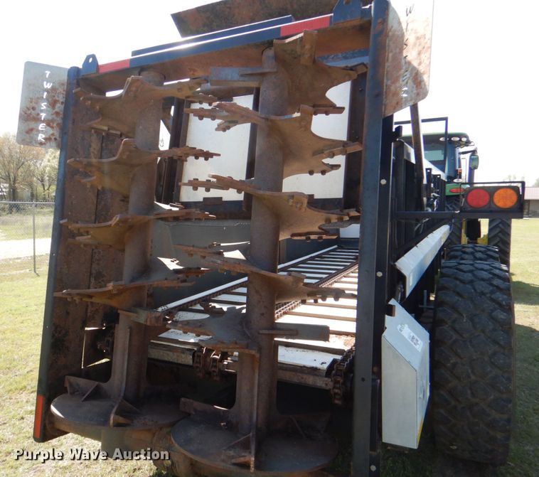 image for item KP9234 Myers VB560  manure spreader