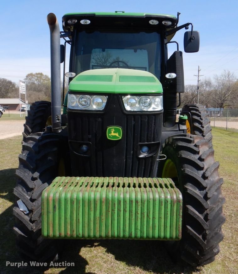 image for item KP9235 2013 John Deere 7200R  MFWD tractor
