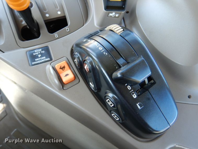 image for item KP9235 2013 John Deere 7200R  MFWD tractor