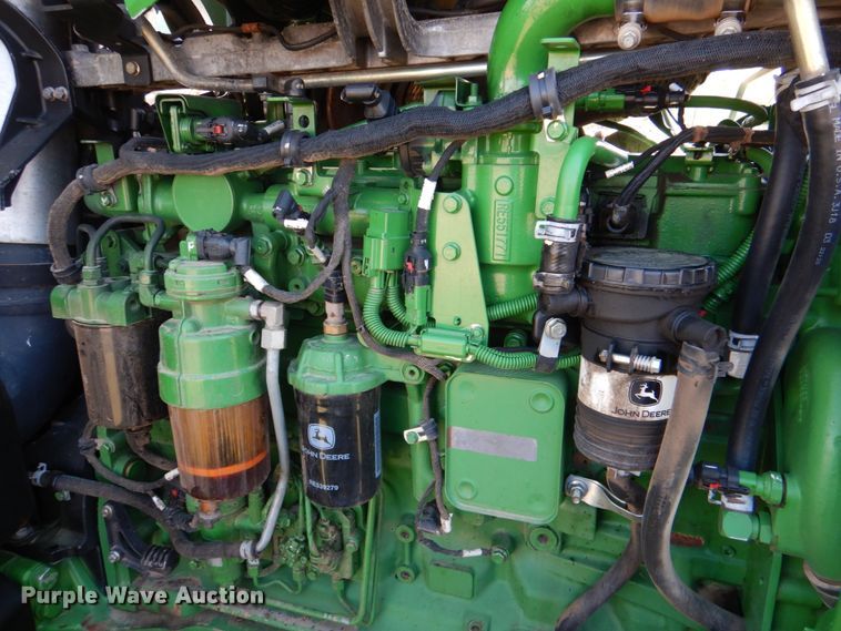 image for item KP9235 2013 John Deere 7200R  MFWD tractor