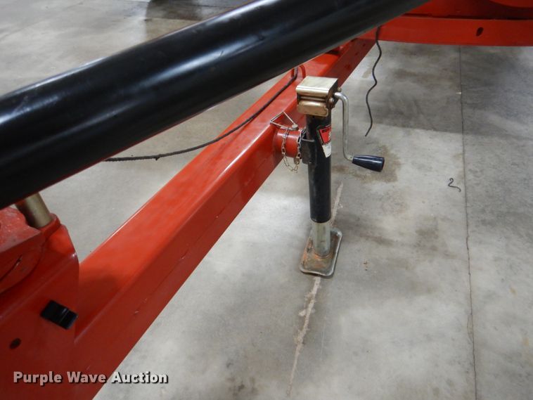 image for item KP9248 2010 New Holland BC5070  small square baler