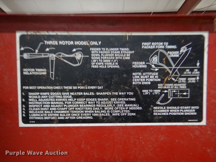 image for item KP9248 2010 New Holland BC5070  small square baler