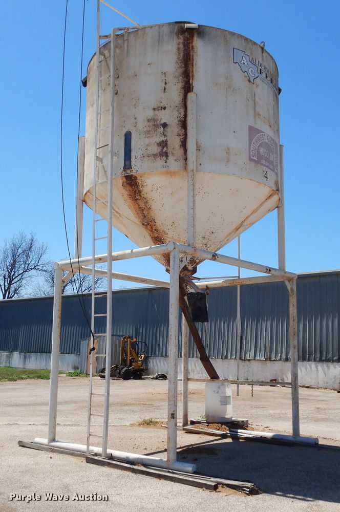 image for item KV9996 Grain bin