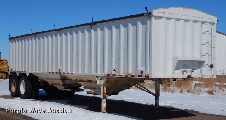 image for item LJ9815 1997 CPS TSH36  grain trailer
