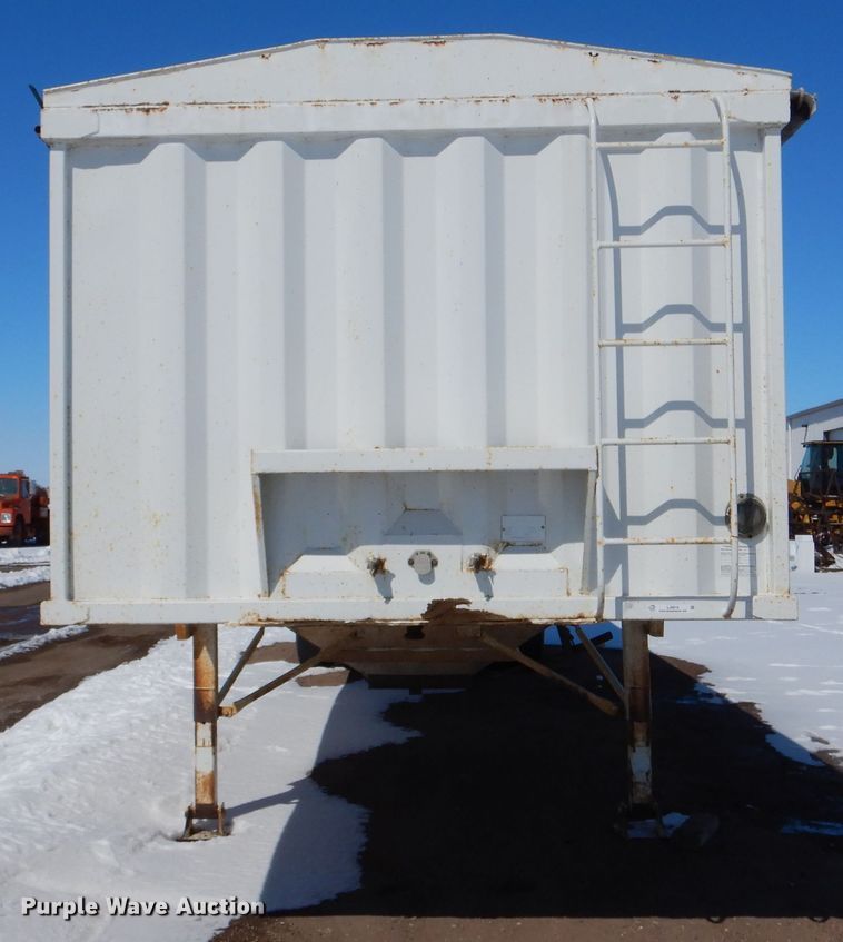 image for item LJ9815 1997 CPS TSH36  grain trailer
