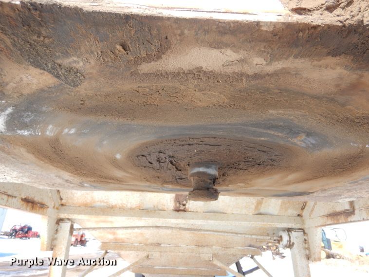 image for item LJ9815 1997 CPS TSH36  grain trailer