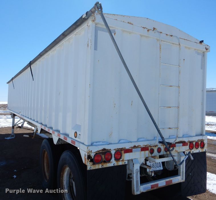 image for item LJ9815 1997 CPS TSH36  grain trailer