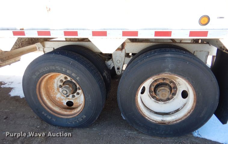 image for item LJ9815 1997 CPS TSH36  grain trailer