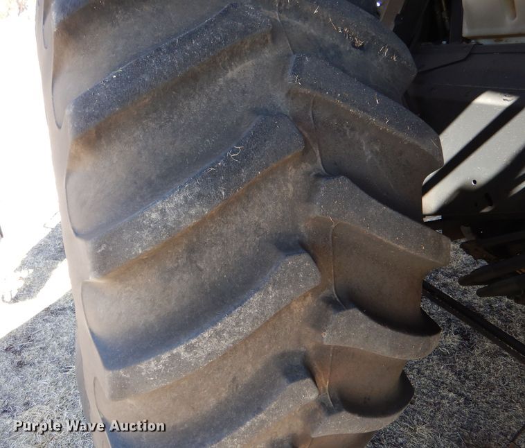 image for item LJ9854 2015 New Holland CR7.90  combine