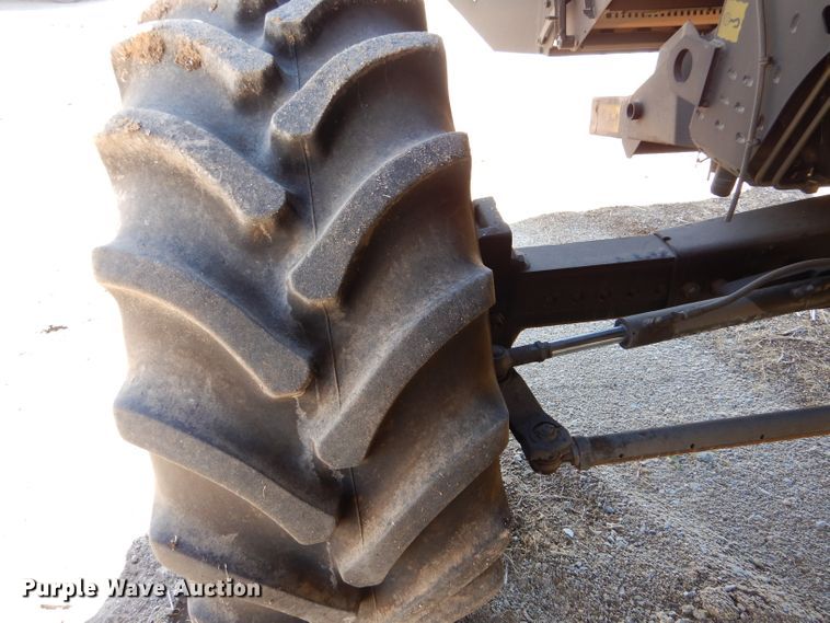 image for item LJ9854 2015 New Holland CR7.90  combine