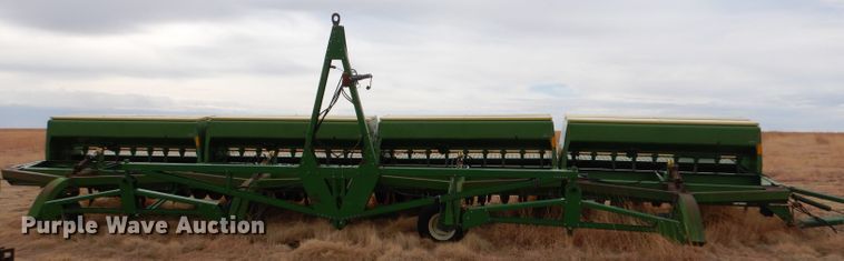 image for item LJ9861 John Deere 9400  hoe grain drill