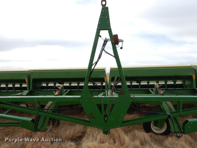 image for item LJ9861 John Deere 9400  hoe grain drill