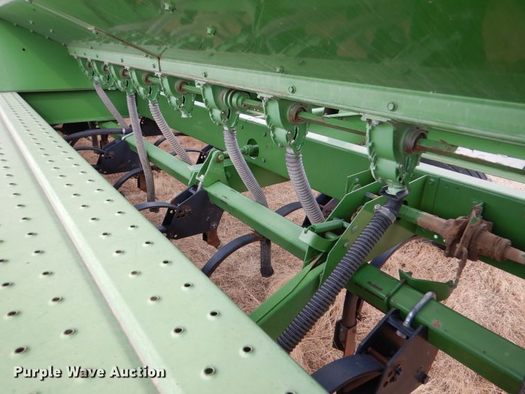 image for item LJ9861 John Deere 9400  hoe grain drill