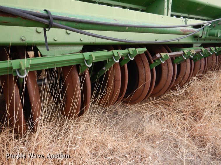 image for item LJ9861 John Deere 9400  hoe grain drill